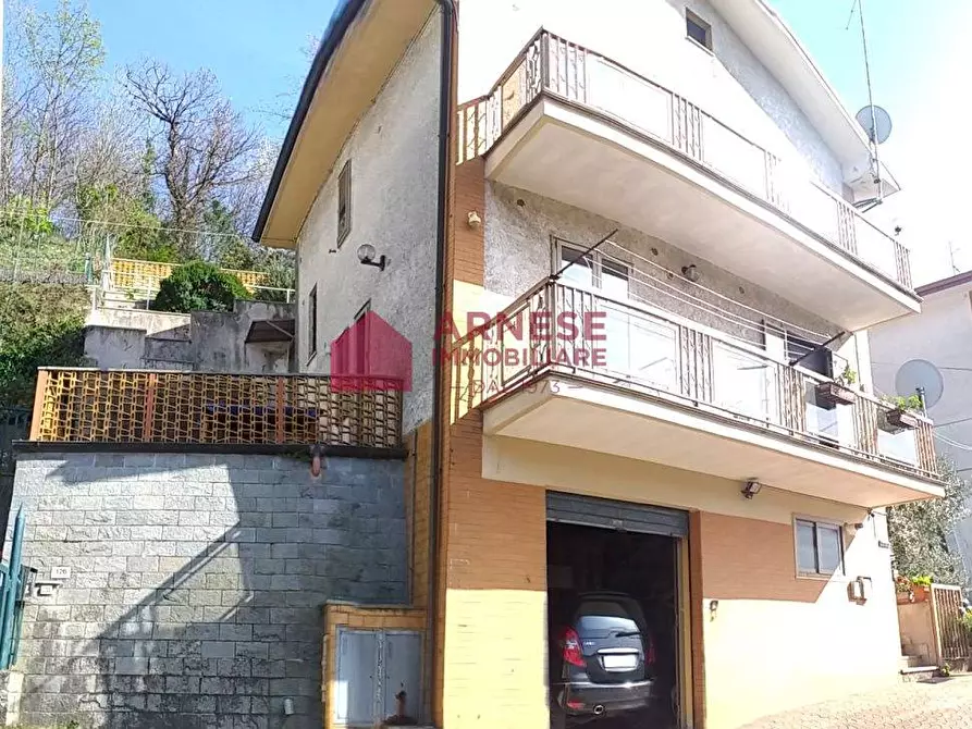 Immagine 15 di Villa in vendita  in Via Rovieto Superiore a Stella