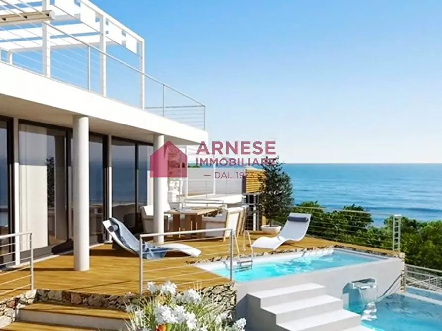 Immagine 19 di Villa in vendita  in Via della Ginestra a Bergeggi