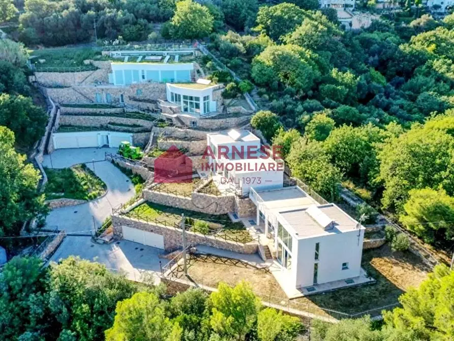 Immagine 23 di Villa in vendita  in Via della Ginestra a Bergeggi