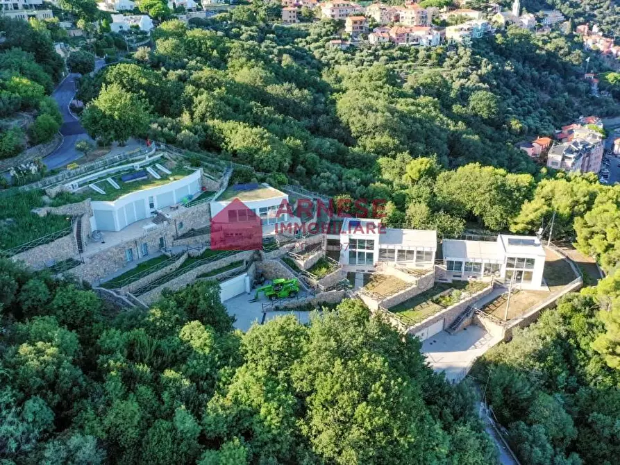 Immagine 25 di Villa in vendita  in Via della Ginestra a Bergeggi