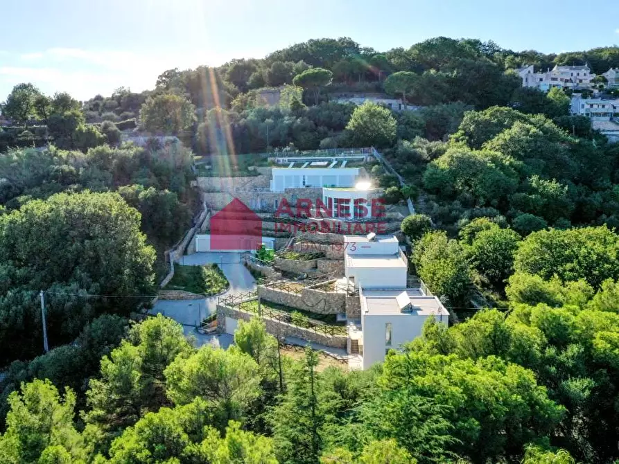 Immagine 28 di Villa in vendita  in Via della Ginestra a Bergeggi