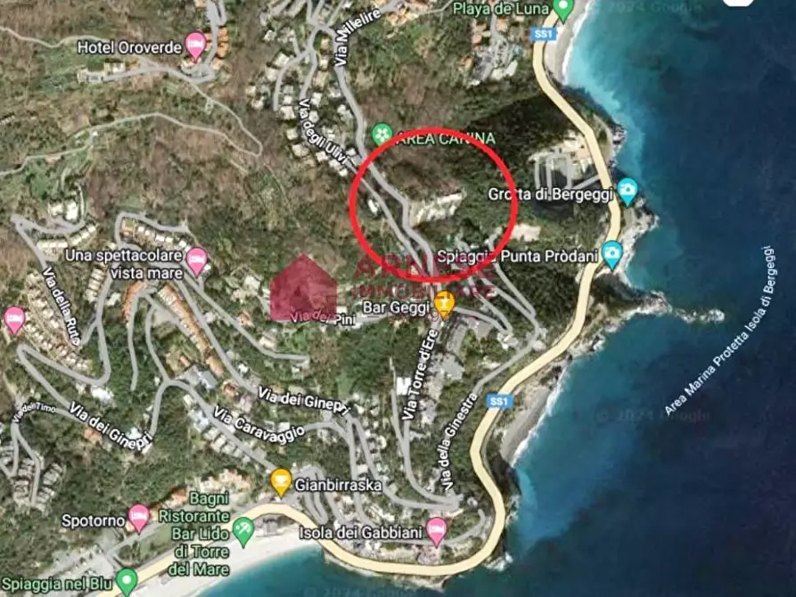 Immagine 30 di Villa in vendita  in Via della Ginestra a Bergeggi