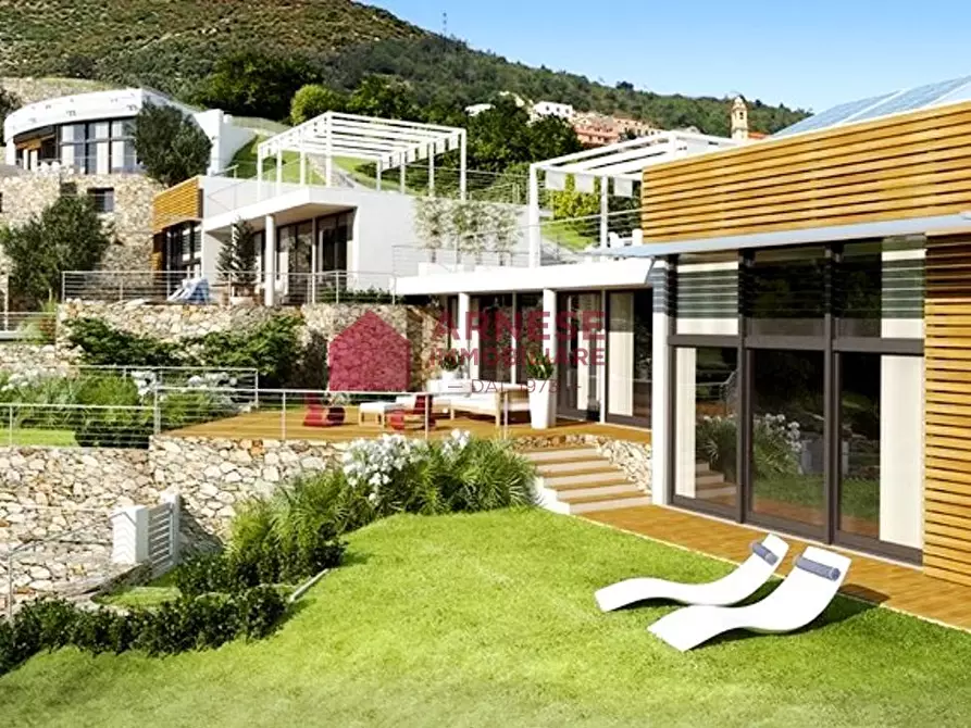 Immagine 5 di Villa in vendita  in Via della Ginestra a Bergeggi