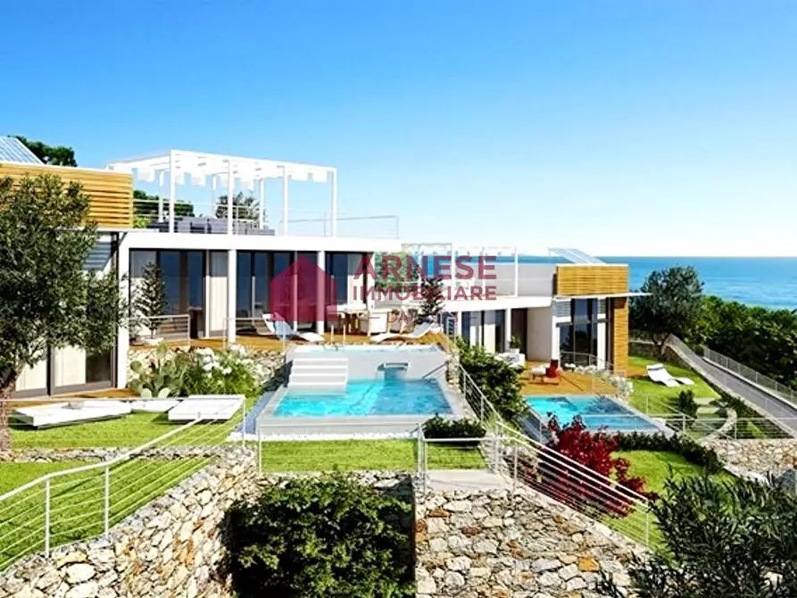 Immagine 6 di Villa in vendita  in Via della Ginestra a Bergeggi