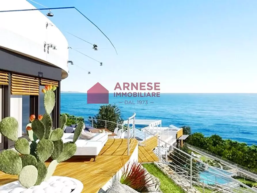 Immagine 7 di Villa in vendita  in Via della Ginestra a Bergeggi