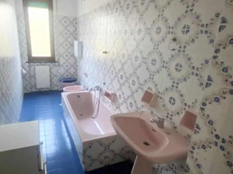 Immagine 8 di Appartamento in vendita  in La Rusca a Savona