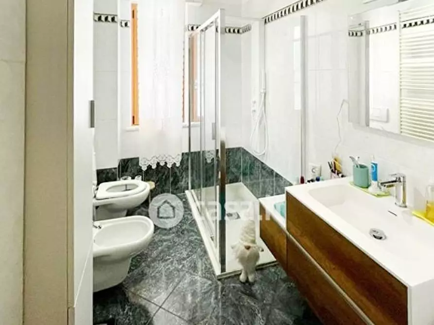 Immagine 21 di Appartamento in vendita  in - a Albisola Superiore