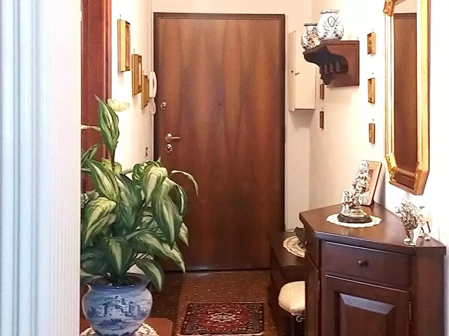 Immagine 12 di Appartamento in vendita  in Via dei Piccone a Albisola Superiore