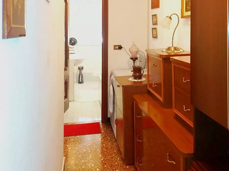 Immagine 13 di Appartamento in vendita  in Via dei Piccone a Albisola Superiore