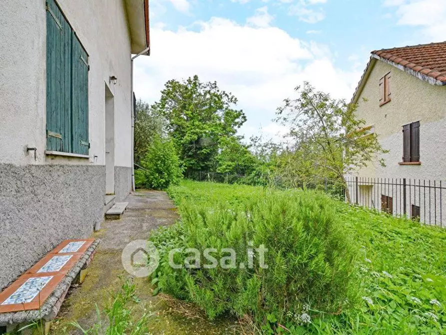 Immagine 23 di Casa bifamiliare in vendita  in Loc. Corona a Stella