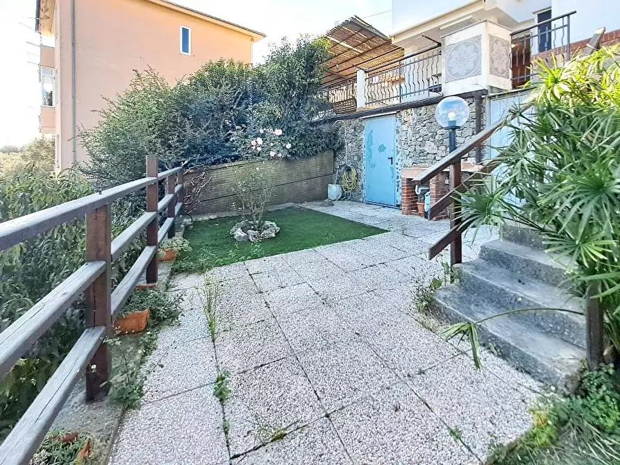 Immagine 11 di Casa bifamiliare in vendita  in Via Cassisi a Celle Ligure