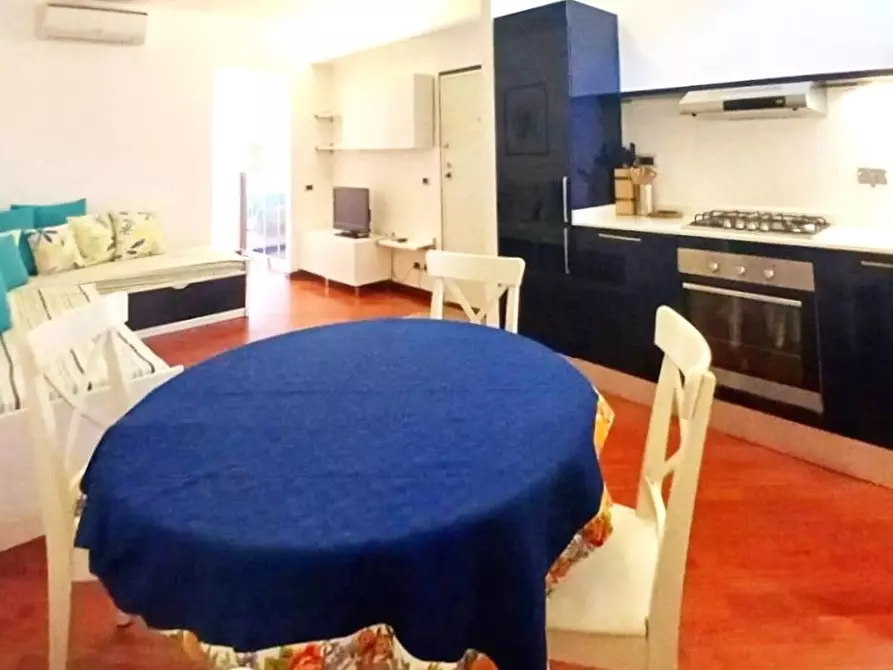 Immagine 3 di Appartamento in vendita  in Via Repetto a Albissola Marina