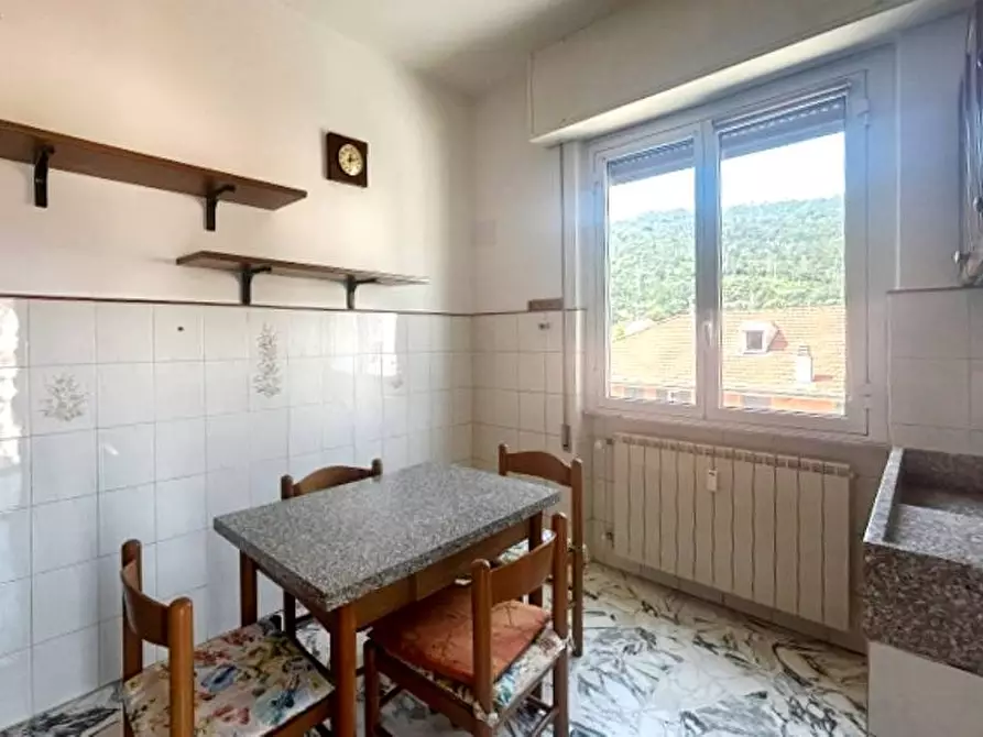 Immagine 6 di Appartamento in vendita  in Via Lavagnola a Savona