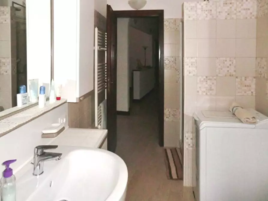 Immagine 11 di Appartamento in affitto  in Via Martini a Albisola Superiore