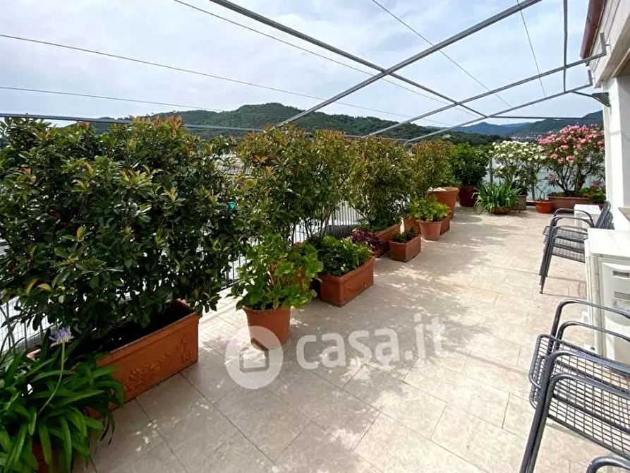 Immagine 17 di Attico in vendita  in Piazza Martiri a Savona