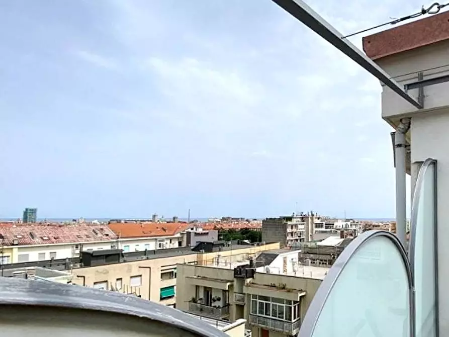 Immagine 20 di Attico in vendita  in Piazza Martiri a Savona