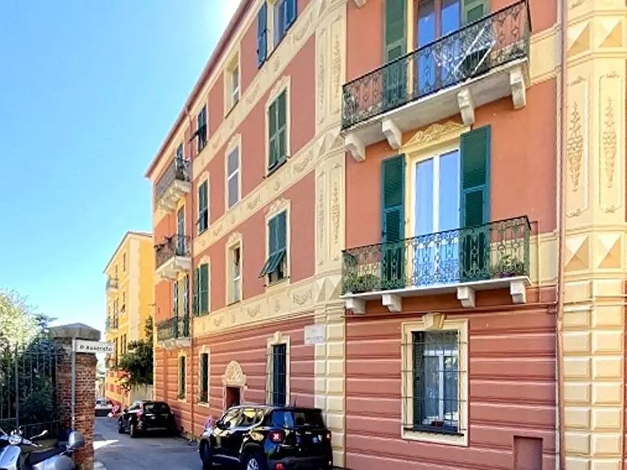 Immagine 30 di Appartamento in vendita  in Via Assereto a Savona