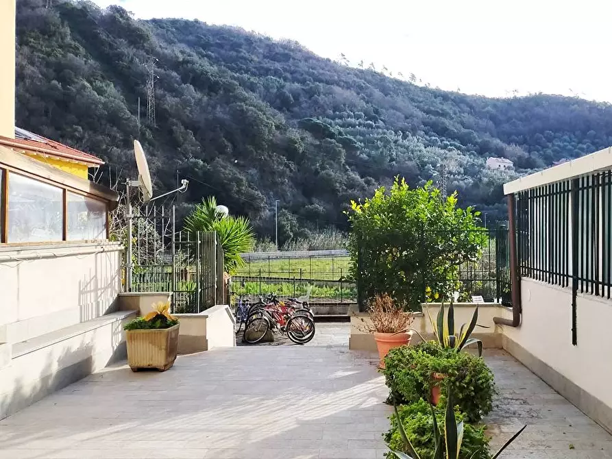 Immagine 9 di Appartamento in vendita  in Via manzoni a Albisola Superiore