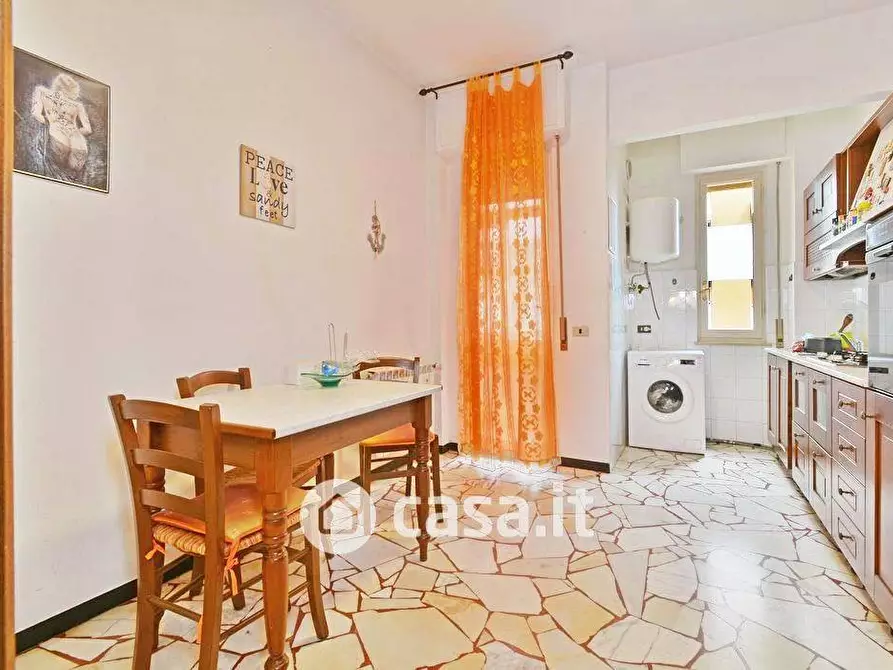 Immagine 10 di Appartamento in vendita  a Savona