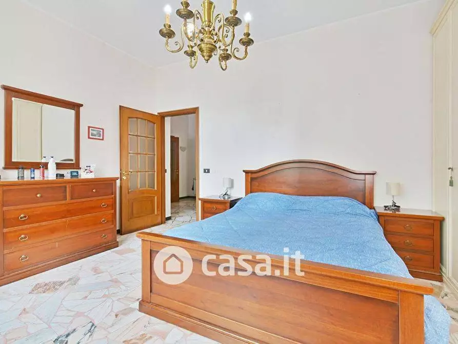 Immagine 16 di Appartamento in vendita  a Savona