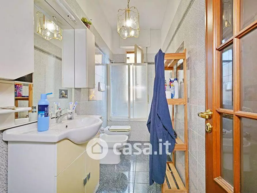 Immagine 17 di Appartamento in vendita  a Savona