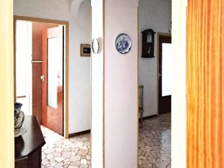 Immagine 3 di Appartamento in vendita  in Via de Rege a Albisola Superiore