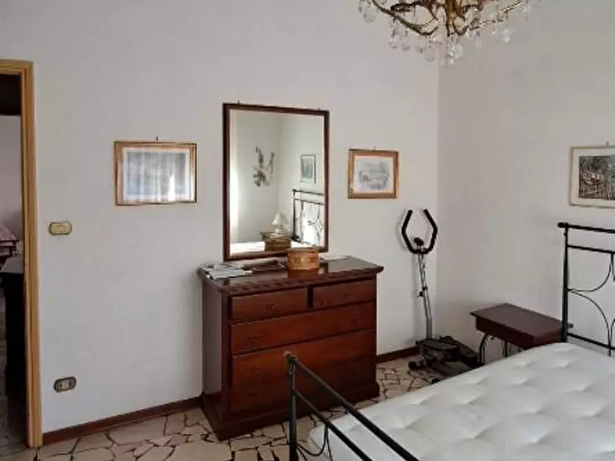 Immagine 12 di Appartamento in vendita  in Via de Rege a Albisola Superiore