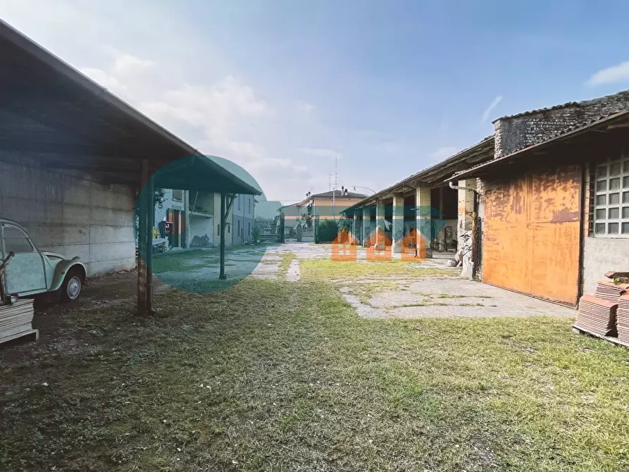 Immagine 14 di Rustico / casale in vendita  in via santa maria della rosa a Calvisano