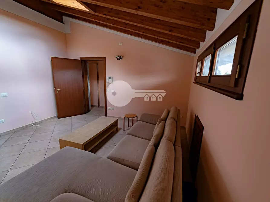 Immagine 3 di Appartamento in vendita  in VIA TITO SPERI a Ghedi