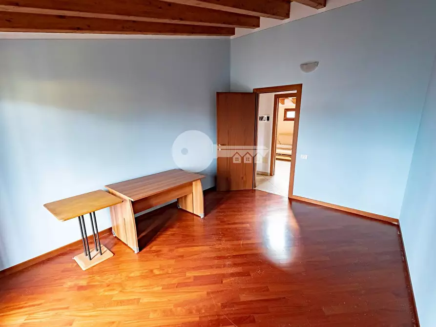 Immagine 8 di Appartamento in vendita  in VIA TITO SPERI a Ghedi