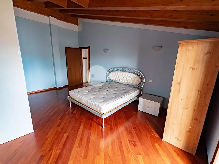 Immagine 15 di Appartamento in vendita  in VIA TITO SPERI a Ghedi