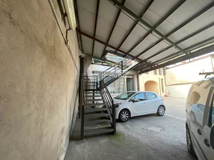 Immagine 20 di Appartamento in vendita  in via 4 NOVEMBRE a Ghedi