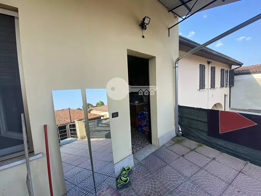 Immagine 4 di Appartamento in vendita  in via 4 NOVEMBRE a Ghedi