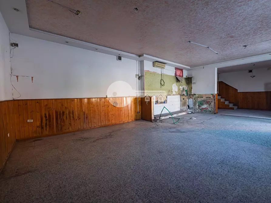 Immagine 3 di Locale commerciale in vendita  in Via Mantova a Asola