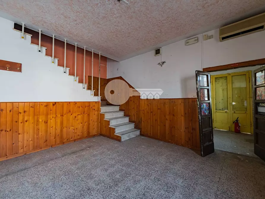 Immagine 8 di Locale commerciale in vendita  in Via Mantova a Asola