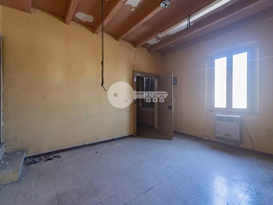 Immagine 19 di Locale commerciale in vendita  in Via Mantova a Asola