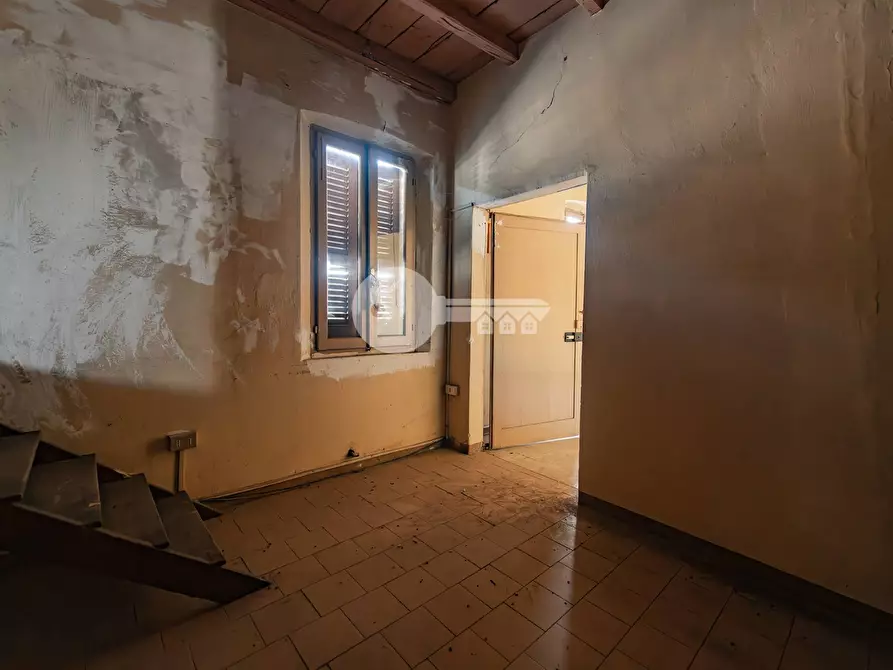 Immagine 22 di Locale commerciale in vendita  in Via Mantova a Asola