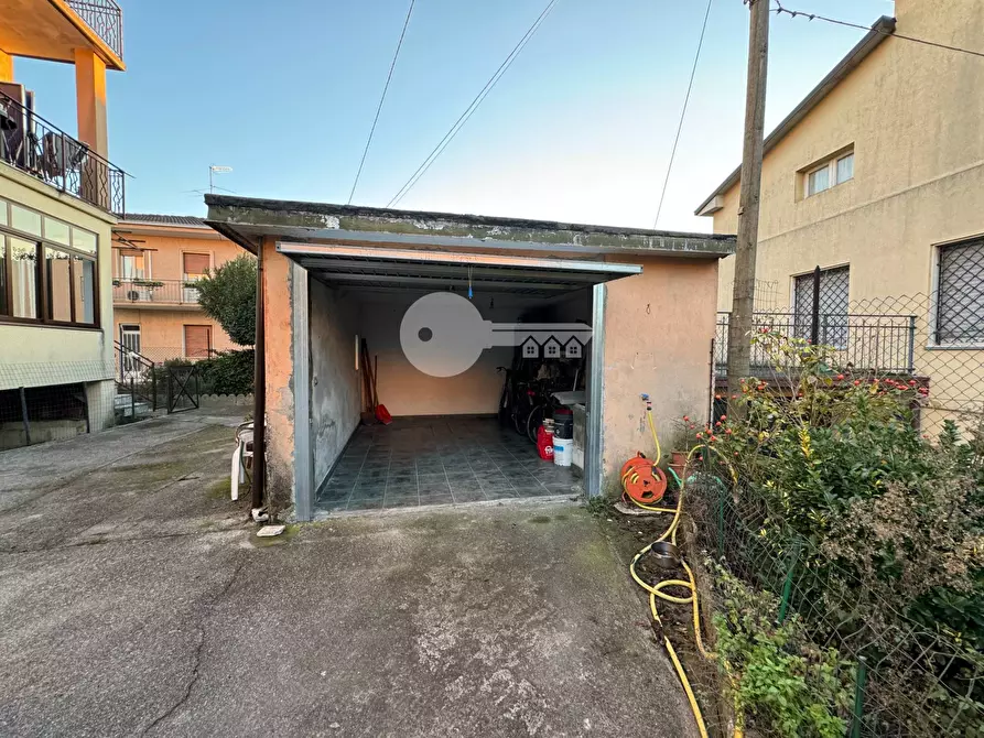 Immagine 26 di Appartamento in vendita  in VIA LOMBARDIA a Ghedi