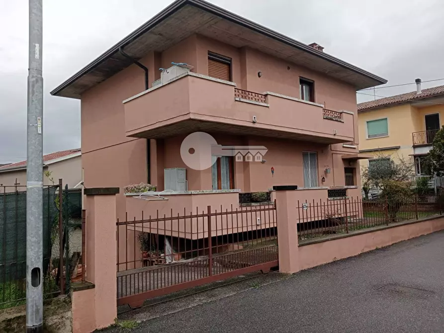 Immagine 3 di Appartamento in vendita  in Via Galilei a Ghedi