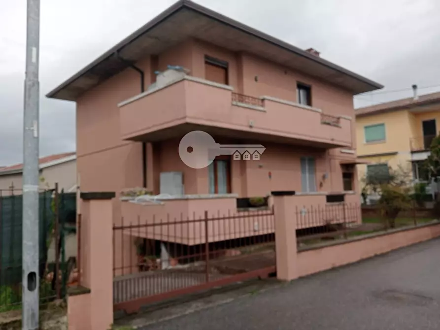 Immagine 4 di Appartamento in vendita  in Via Galilei a Ghedi