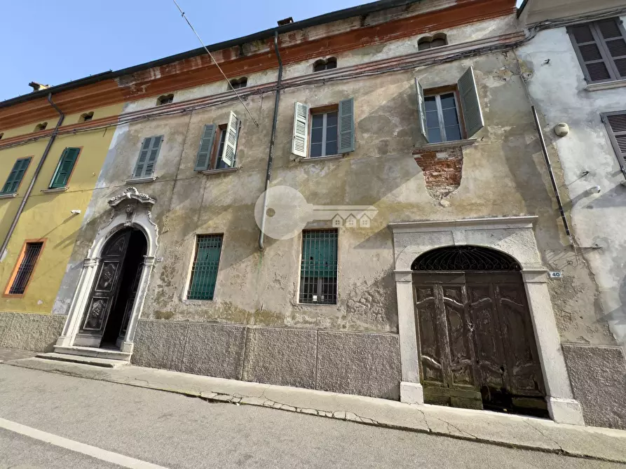 Immagine 3 di Camera in vendita  in via roma a Medole