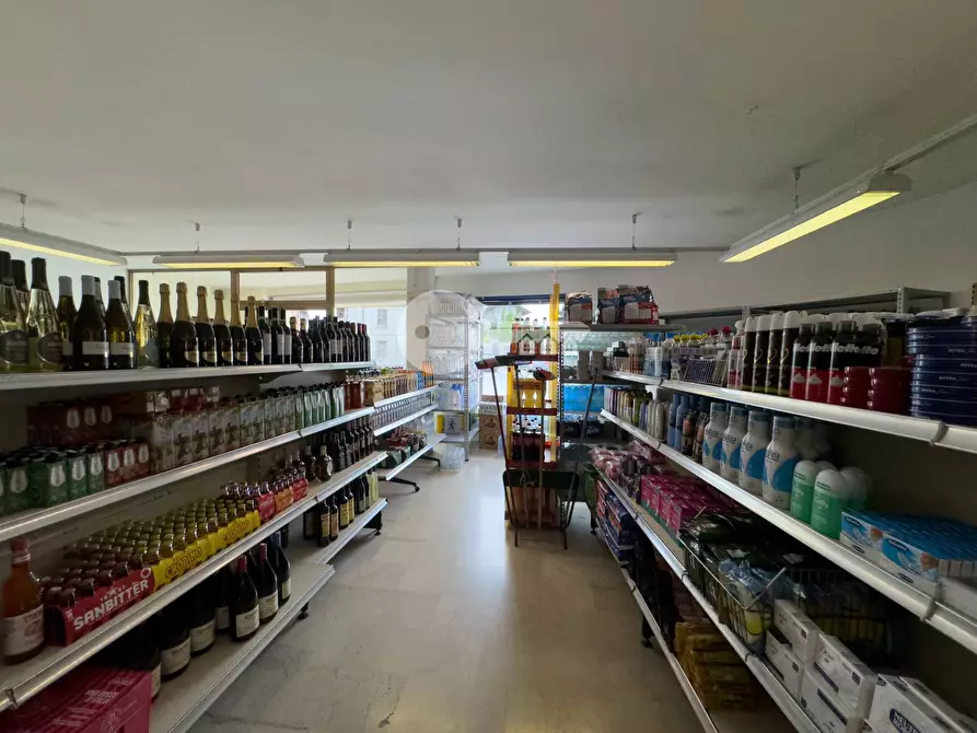 Immagine 9 di Attività commerciale in affitto  in Piazza Libertà a Remedello