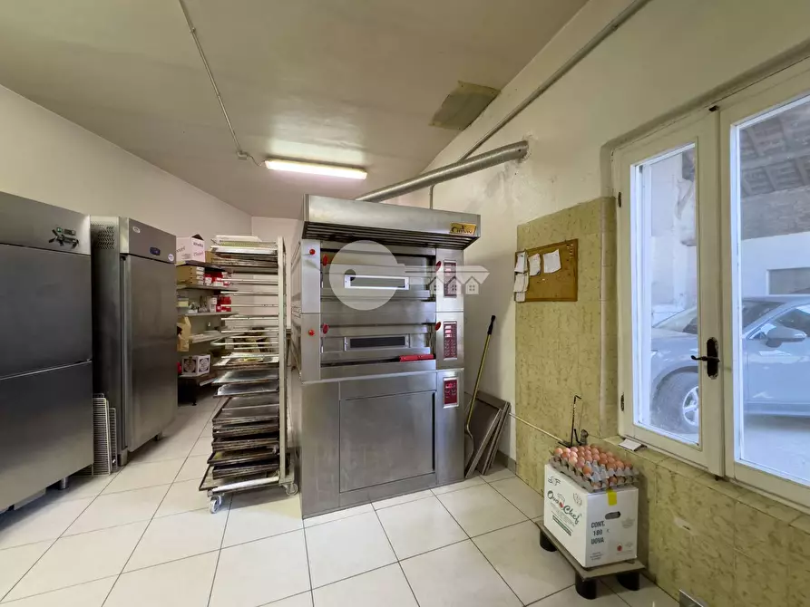 Immagine 23 di Attività commerciale in affitto  in Piazza Libertà a Remedello