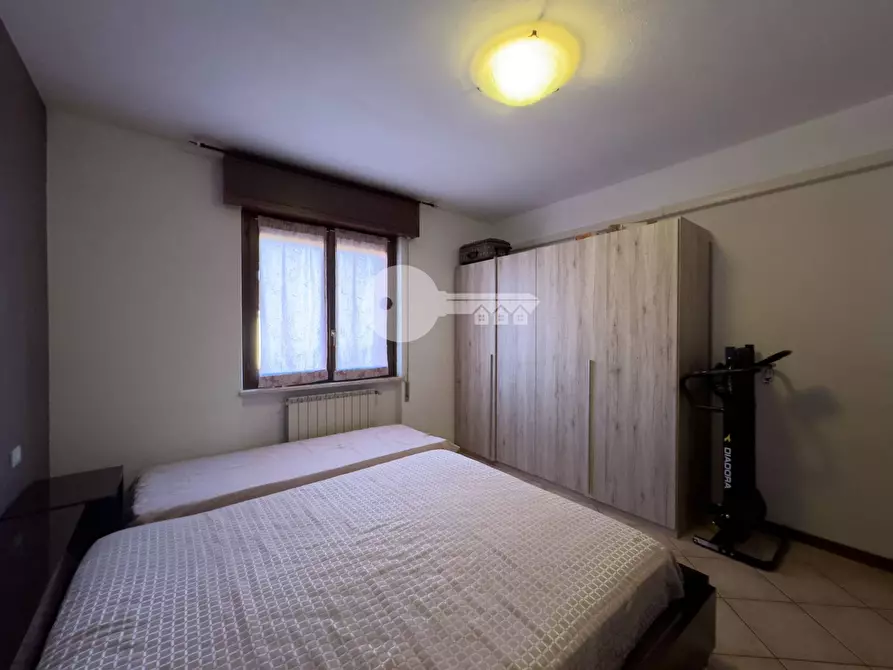 Immagine 13 di Appartamento in vendita  in Via Ugo Foscolo a Ghedi