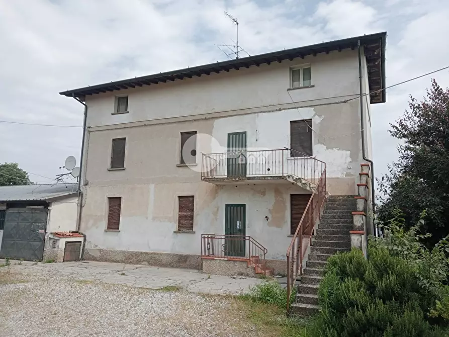 Immagine 4 di Casa indipendente in vendita  in Via Carbone a Ghedi