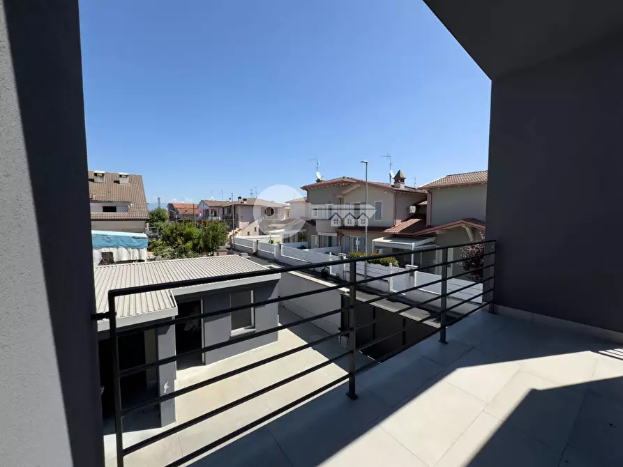 Immagine 16 di Villa in vendita  in VIA G. Rossini a Ghedi