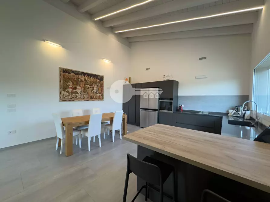 Immagine 4 di Villa in vendita  in VIA IOTTI a Leno