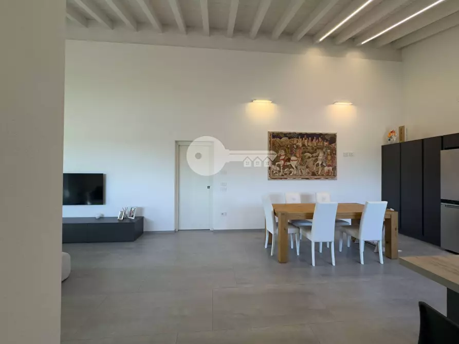 Immagine 5 di Villa in vendita  in VIA IOTTI a Leno