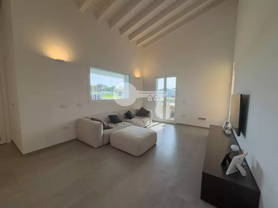 Immagine 15 di Villa in vendita  in VIA IOTTI a Leno