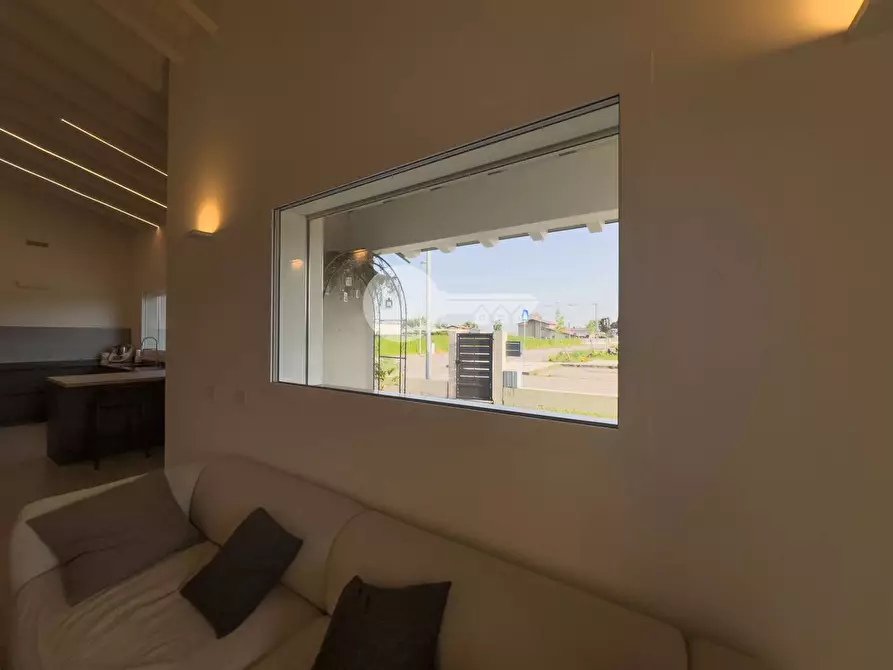 Immagine 19 di Villa in vendita  in VIA IOTTI a Leno